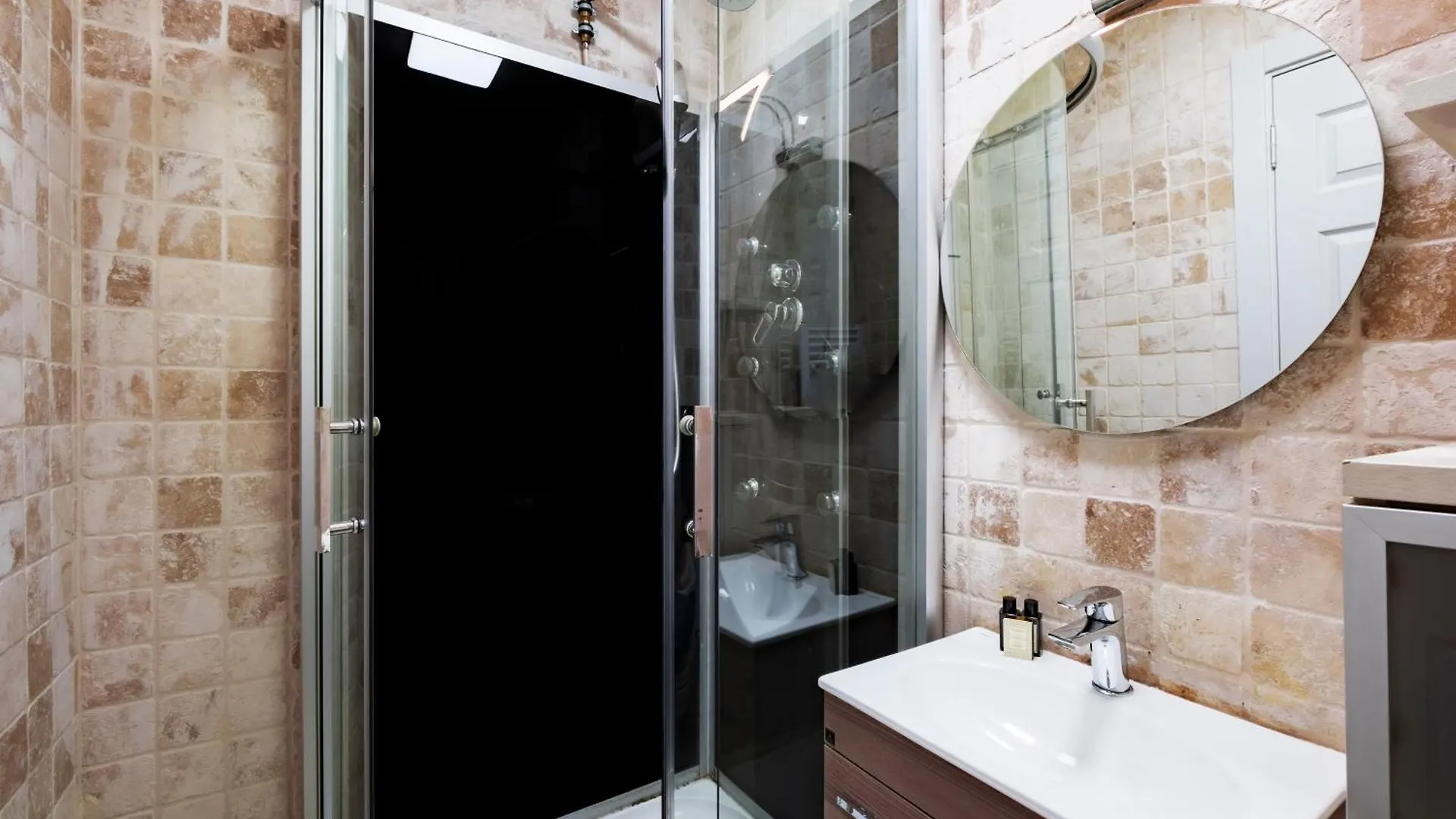 Homie Suites - Modern Apartments Nearby Istiklal Street & Galata Tower Istanbulská provincie