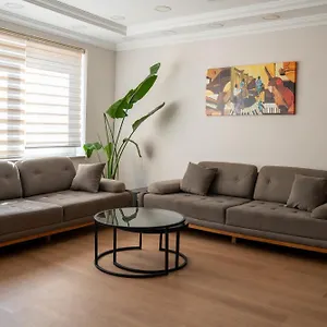 Sisli Centre Lux شقة