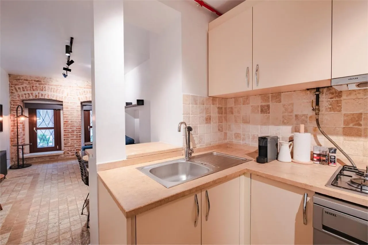 Homie Suites - Modern Apartments Nearby Istiklal Street & Galata Tower Istanbul