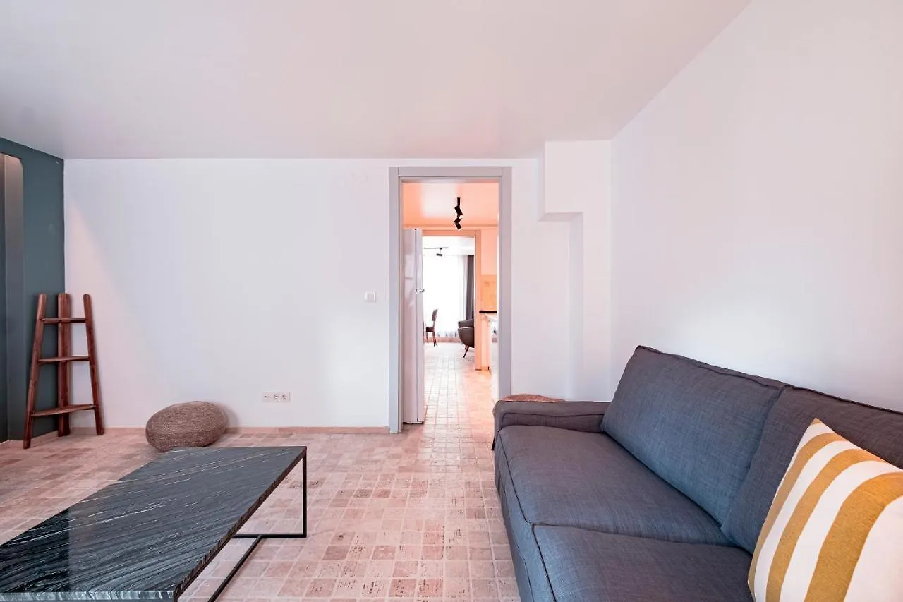 Homie Suites - Modern Apartments Nearby Istiklal Street & Galata Tower Istanbul