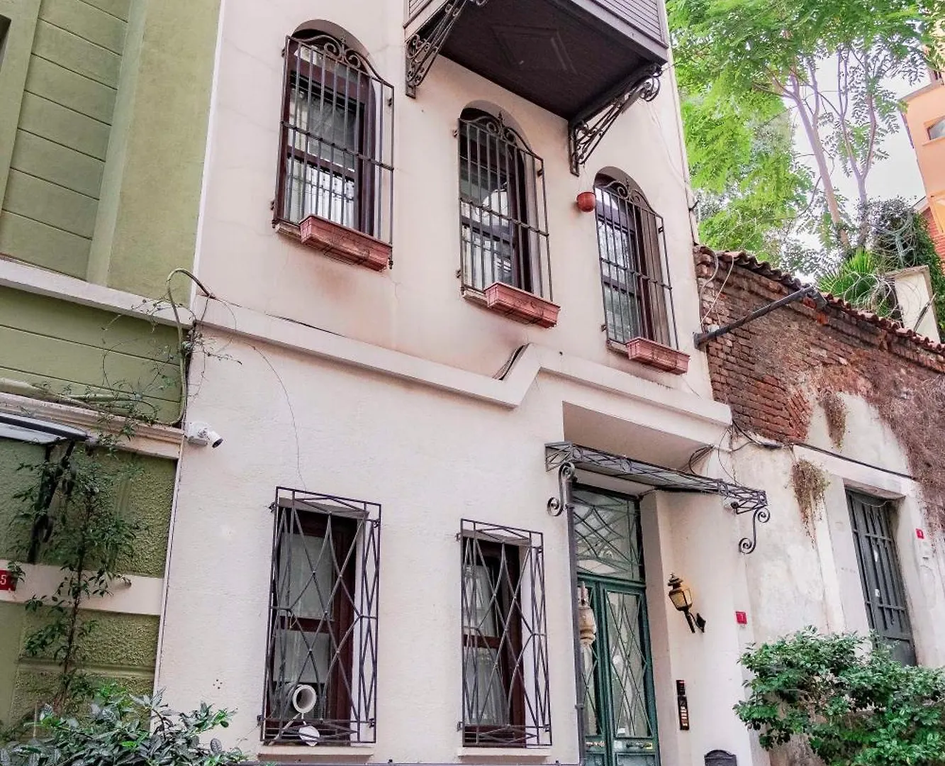 Homie Suites - Modern Apartments Nearby Istiklal Street & Galata Tower Istanbul Turkey