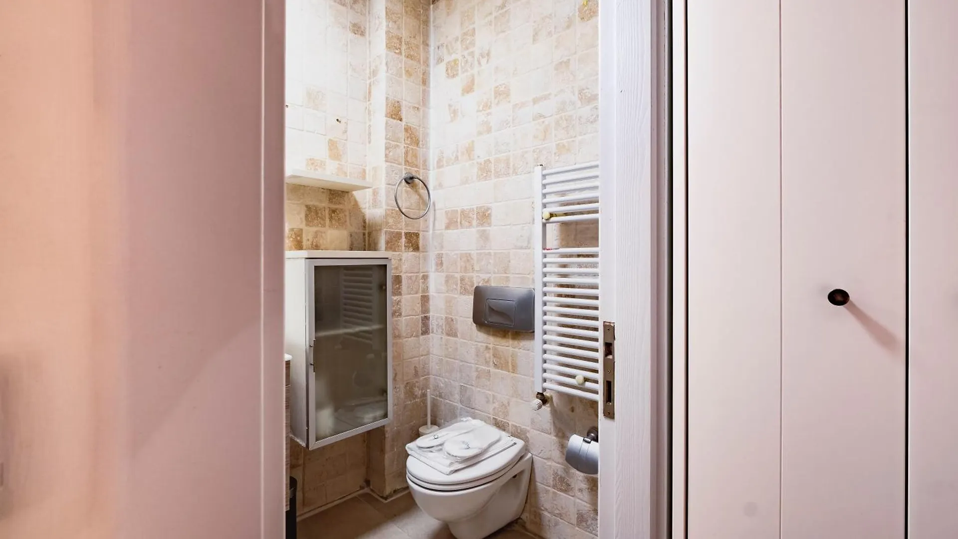 Homie Suites - Modern Apartments Nearby Istiklal Street & Galata Tower Istanbul 0*,