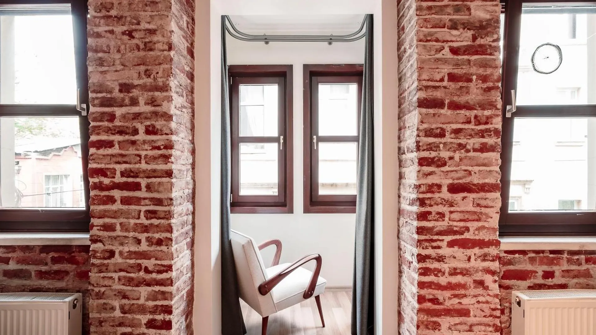 Homie Suites - Modern Apartments Nearby Istiklal Street & Galata Tower Istanbul