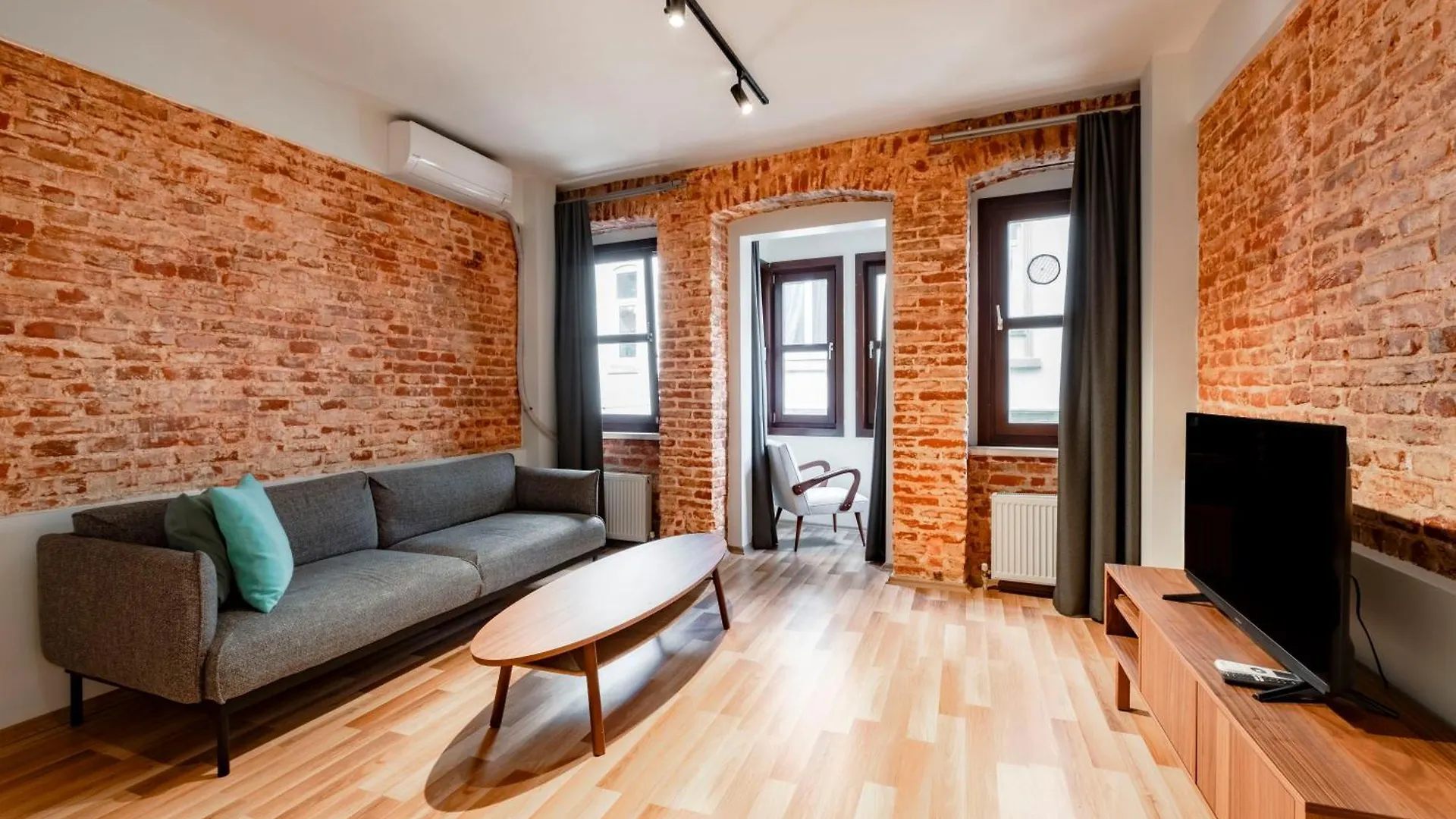 Homie Suites - Modern Apartments Nearby Istiklal Street & Galata Tower Istanbul